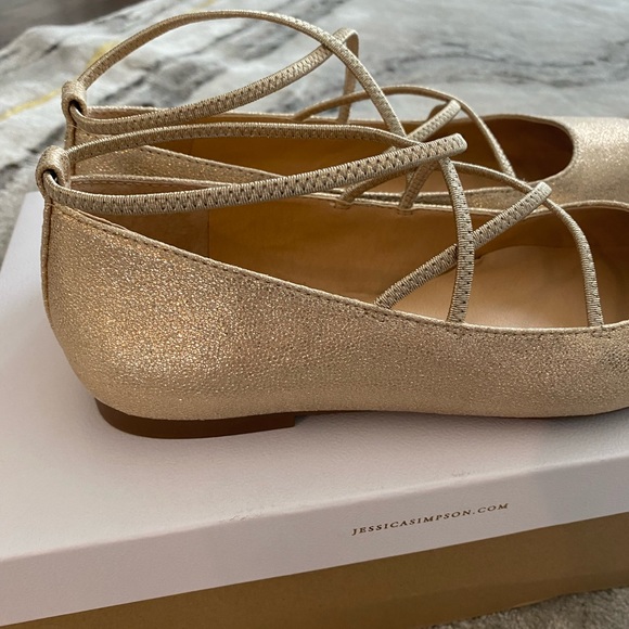 NWT Jessica Simpson Palle Gold Mary Jane Ballet Flats - Picture 4 of 11